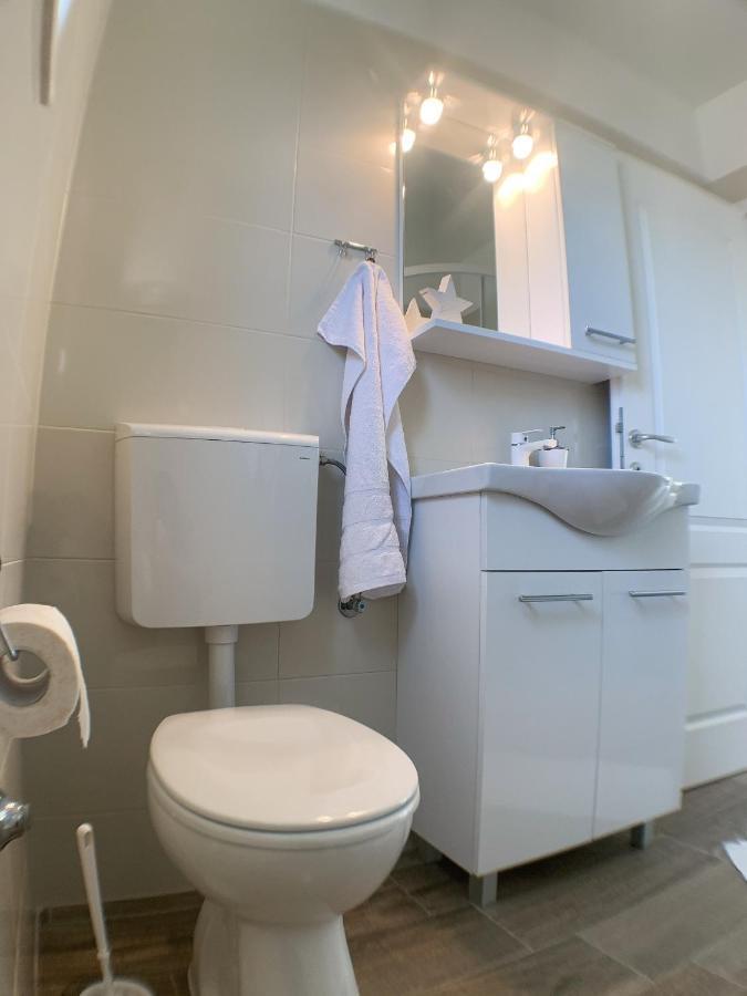 Apartmani Carnizza Ražanac Dış mekan fotoğraf