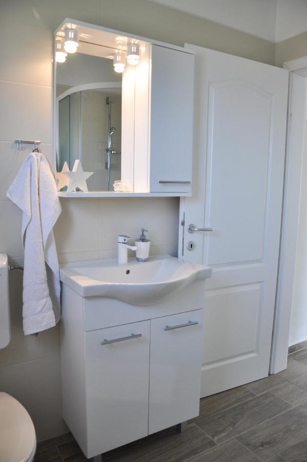 Apartmani Carnizza Ražanac Dış mekan fotoğraf