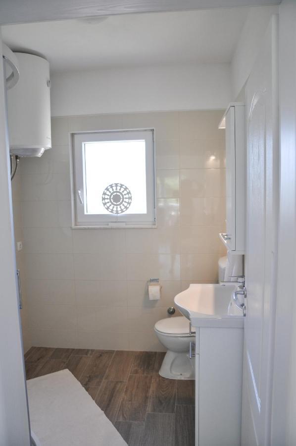 Apartmani Carnizza Ražanac Dış mekan fotoğraf
